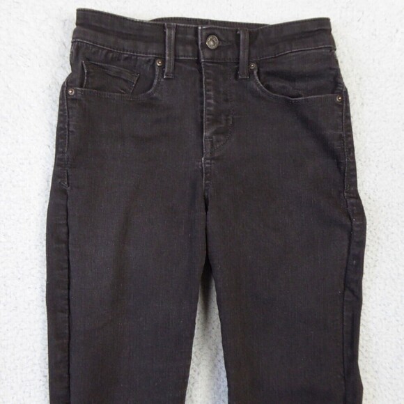 Levi's Jeans Women's 4 Black Classic Fit Mid Rise Skinny Stretch Denim - Picture 2 of 13